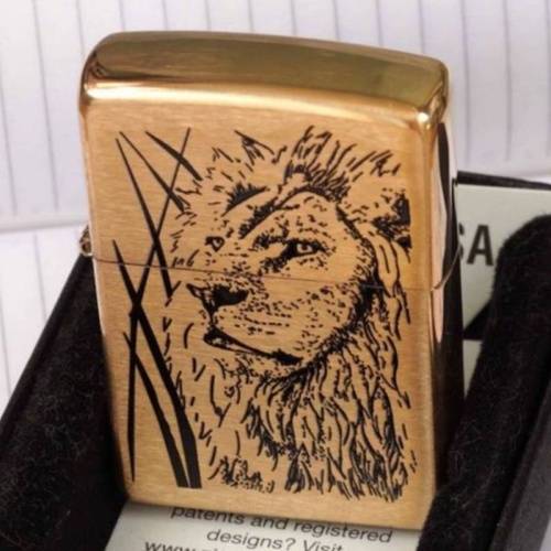 20 ZIPPO ЗажигалкаProud Lion Brushed Brass фото 3