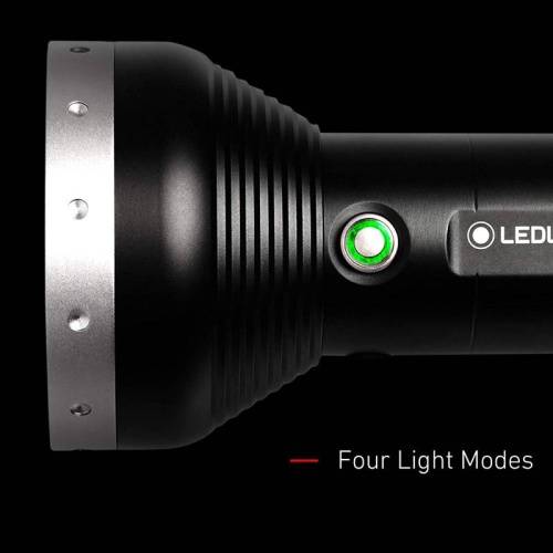 4 LED Lenser Фонарь светодиодныйMT18 фото 6
