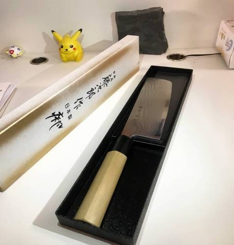 31 Tojiro Кухонный нож для овощей Накири Shippu фото 2