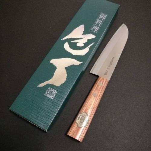 31 Kanetsune Нож кухонный  Гюито 180 мм