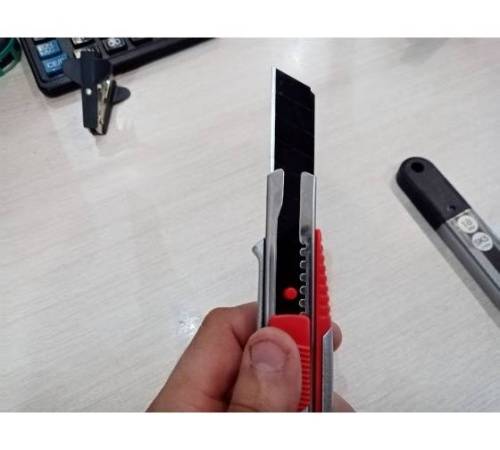 6 VIRA Нож в металлическом корпусе 18 мм Auto-lock 831309 фото 33
