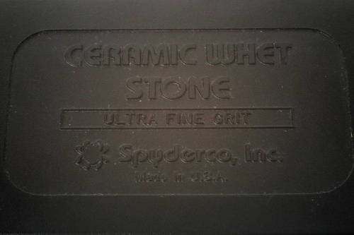746 Spyderco Керамический камень (alumina ceramic) BENCH STONE ULTRA FINE фото 3