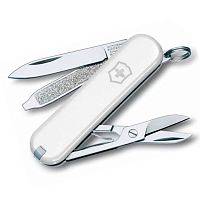 Складной нож Нож перочинный Victorinox Classic можно купить по цене .                            